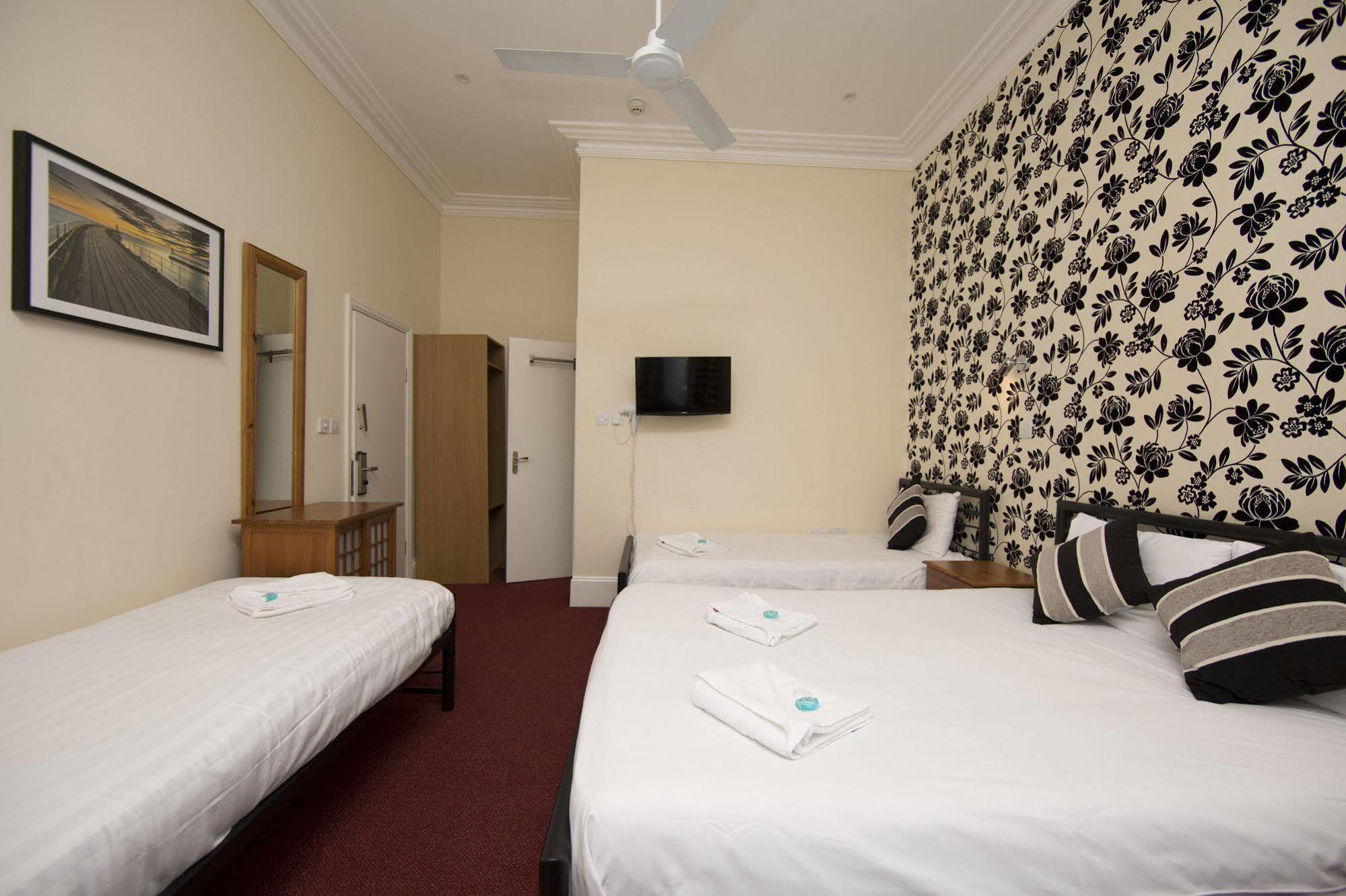 Royal Guest House 2 Hammersmith Londra Dış mekan fotoğraf